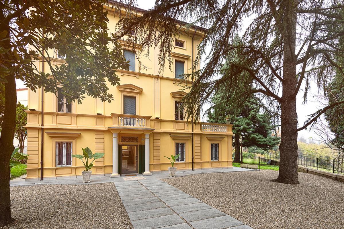 Villa Evelina Club Valsamoggia ภายนอก รูปภาพ